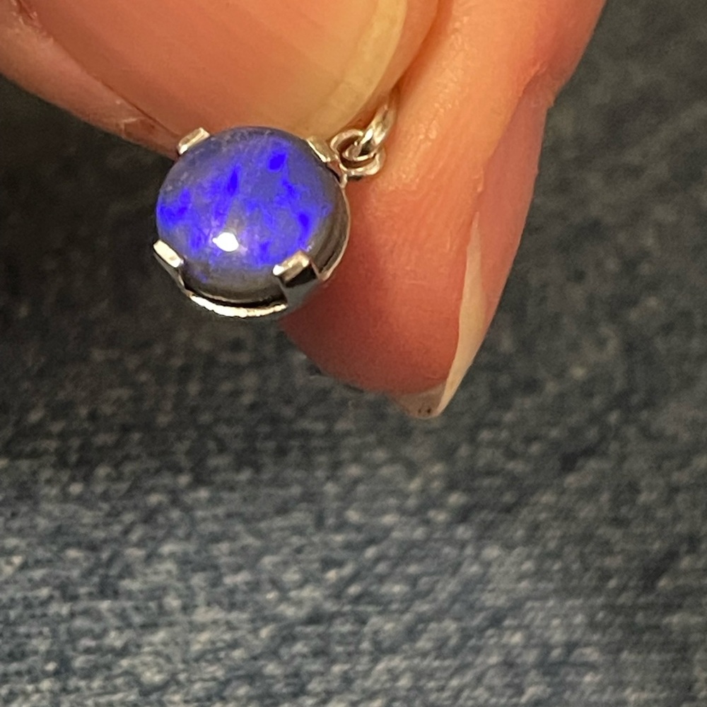 14K white gold opal Pendant - Picture 6 of 7